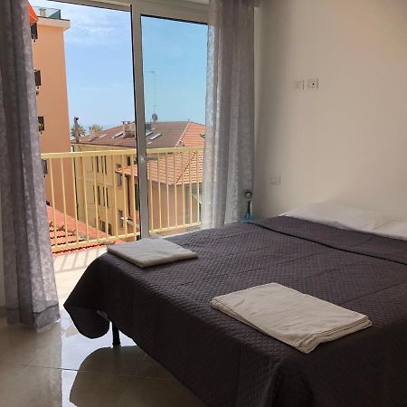 Casa Di Gio' Apartment Ventimiglia Exterior foto