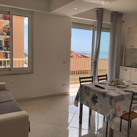 Casa Di Gio' Apartment Ventimiglia Exterior foto